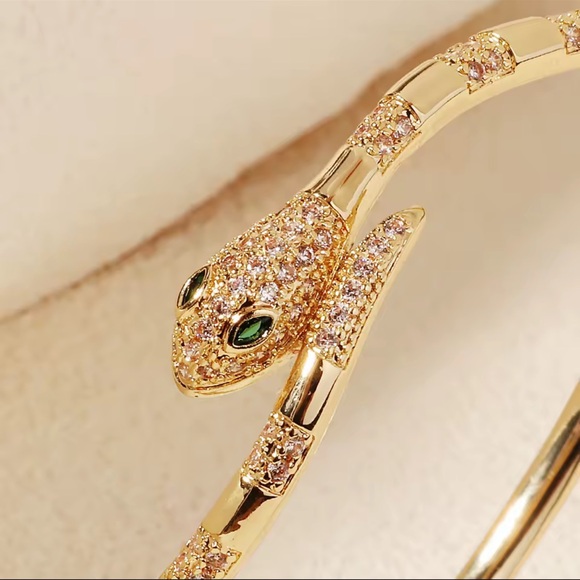 Serpenti Gold Snake Bracelet - Picture 3 of 14